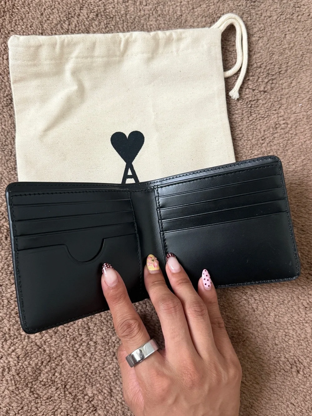 NWOT Ami Black Smooth Leather Bi-Fold Card & Key Wallet